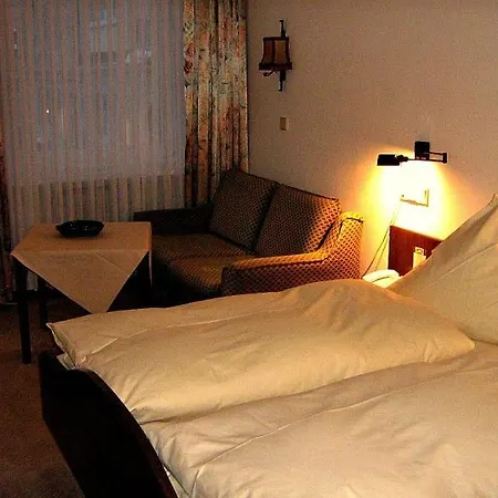 Restaurant Baeren 3* فرودنستاد