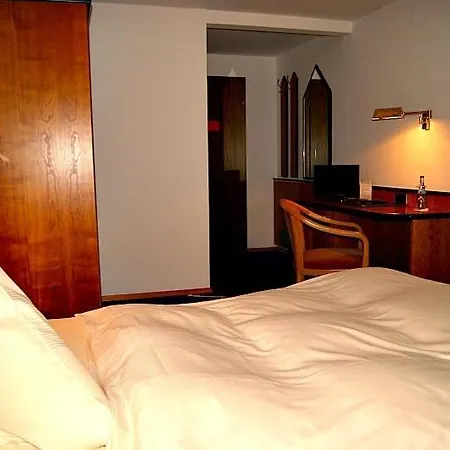 Restaurant Baeren ホテル