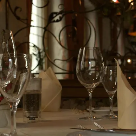 Restaurant Baeren 3* فرودنستاد